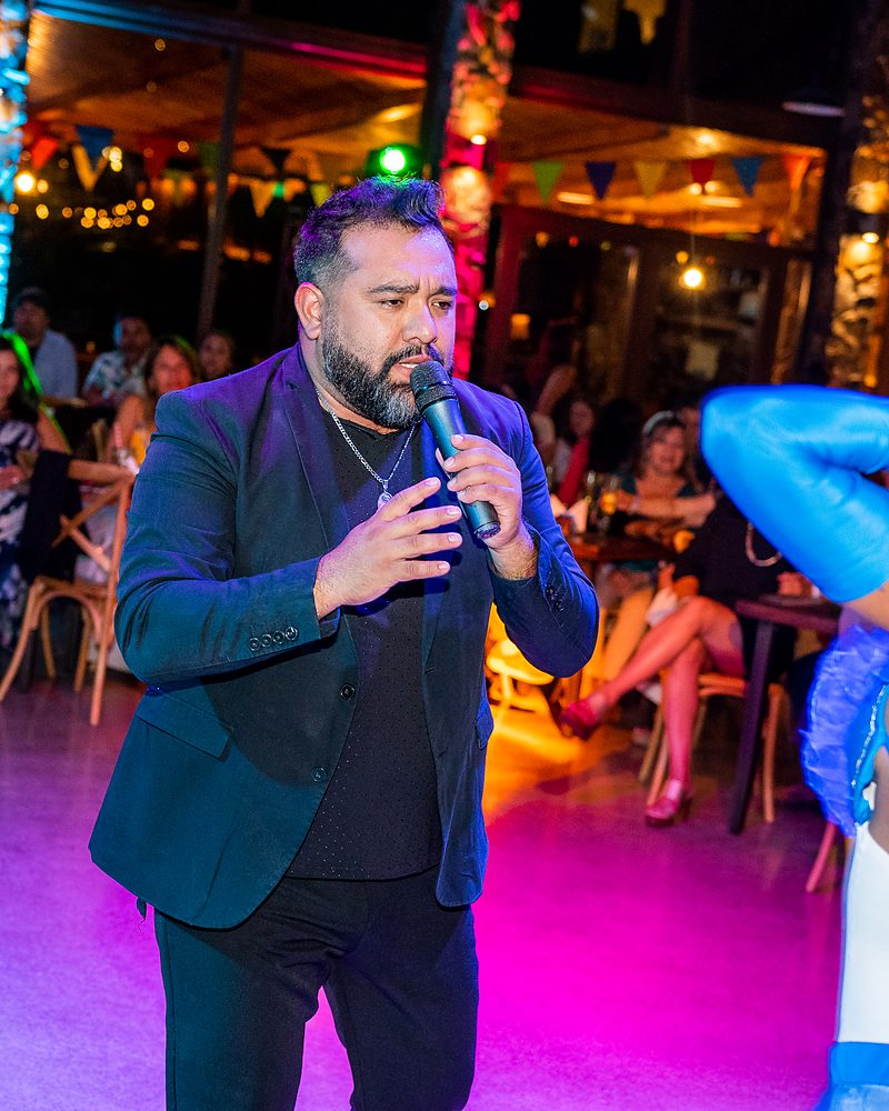 Espectáculo nocturno en Terra Viva, el centro de eventos de Olmué Natura